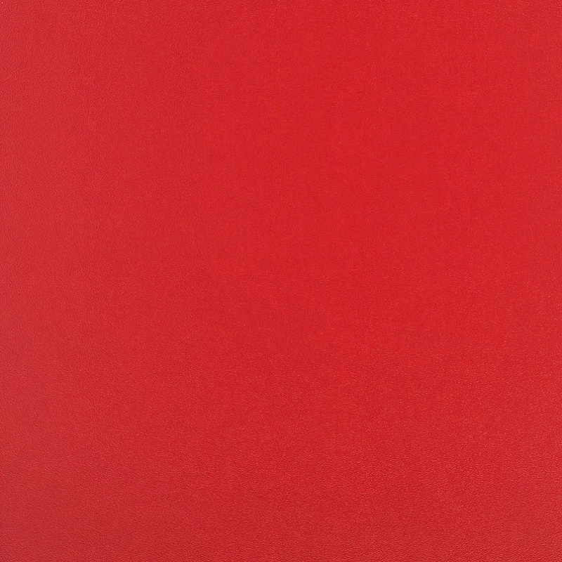 740 Красная